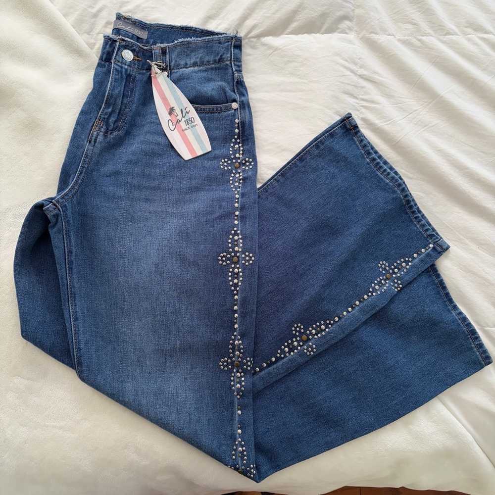 Cali 1850 studded bootcut jeans